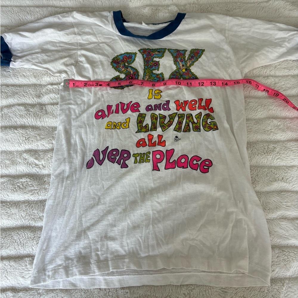 Vintage Graphic Tee risqué size S